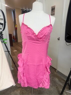 CELLECCI pink ruffle mini‎ dress